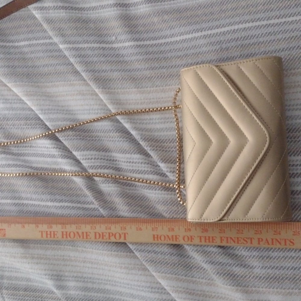NWT Gold Shoulder Crossbody Bag Chevron Quilted Formal Dressy